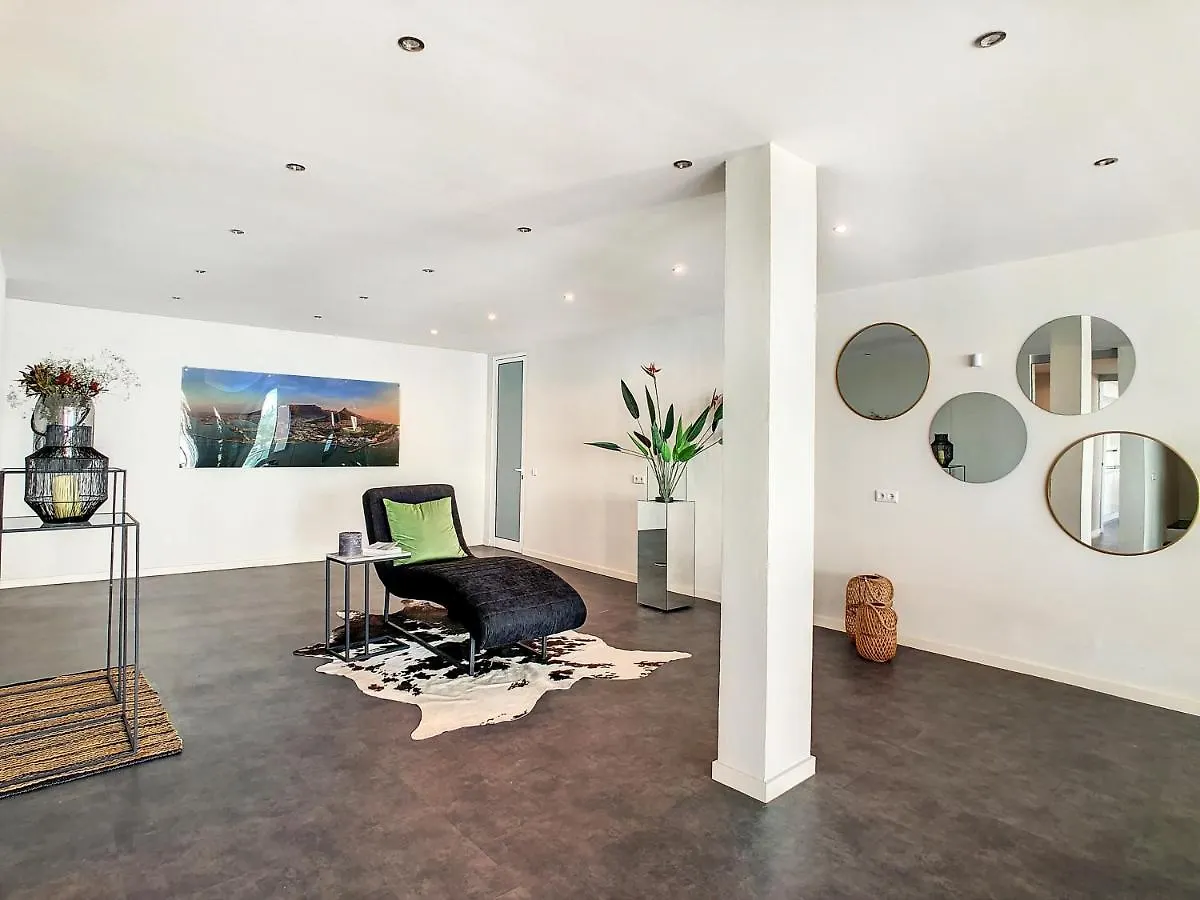 Villa Bahari By Lovelystay Canical  Portugal